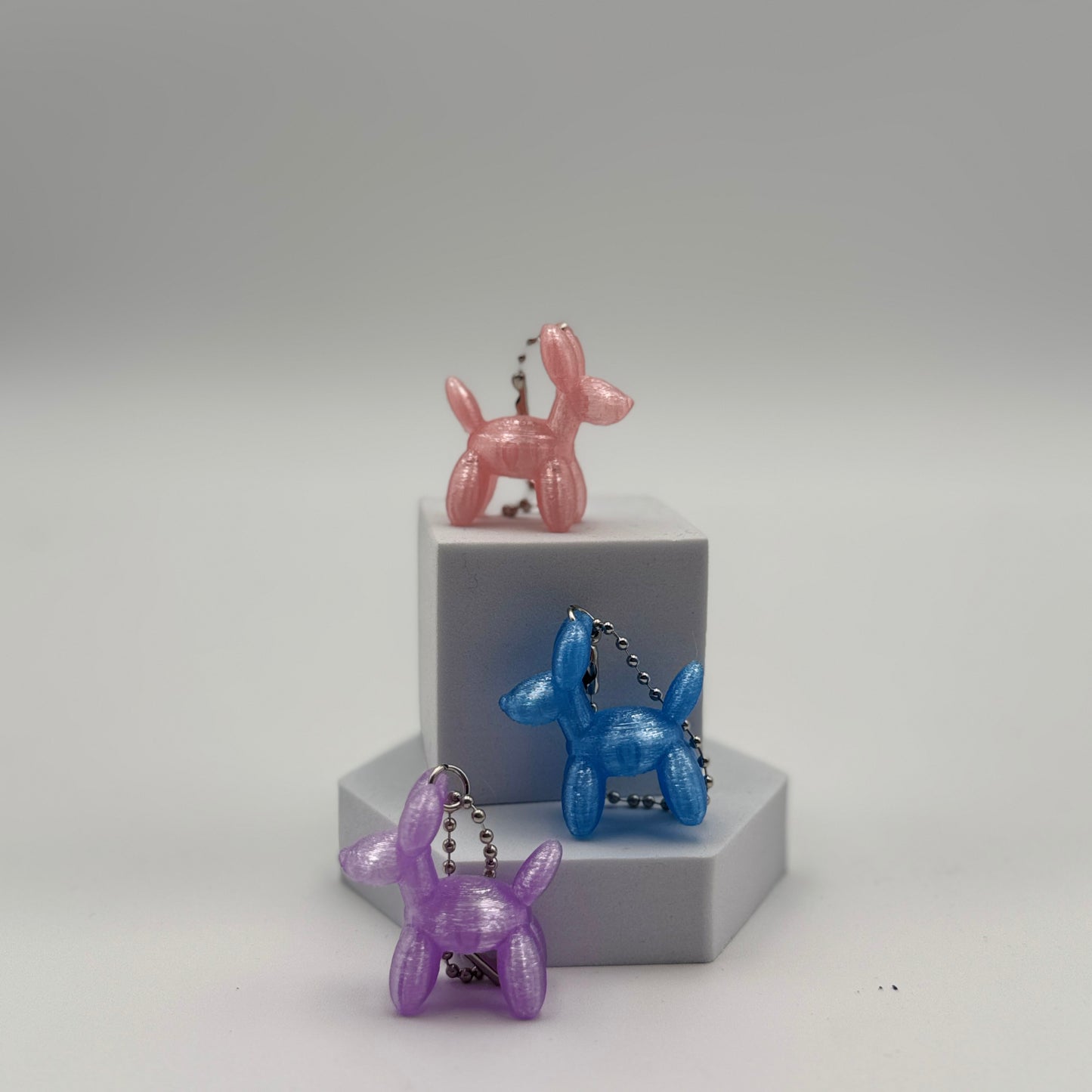 Balloon dog keychain