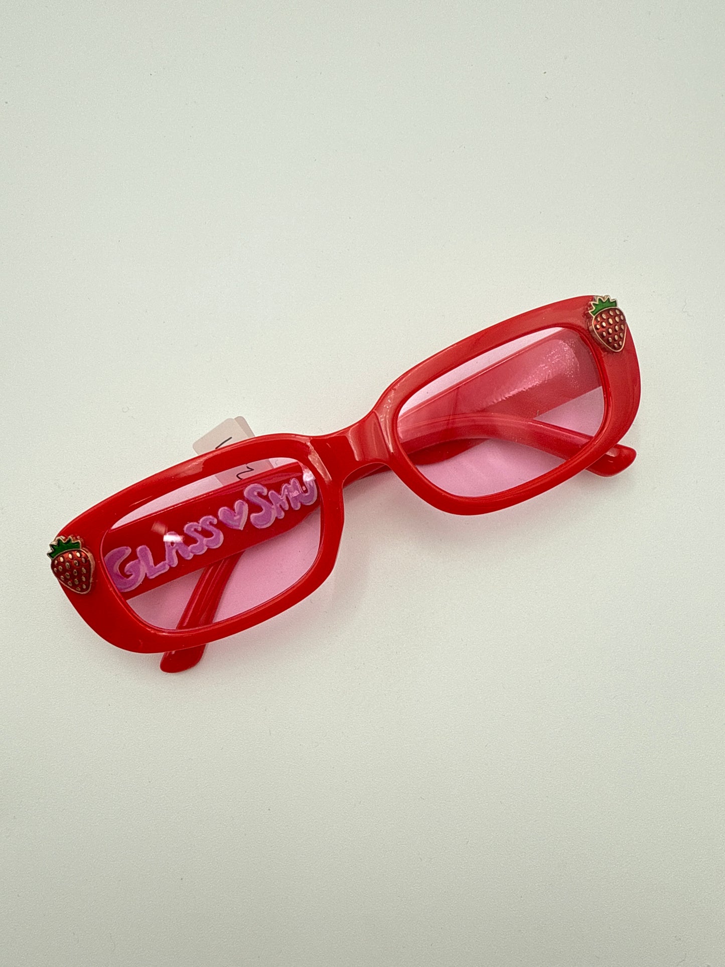 Simple Strawberry Sunglasses #511