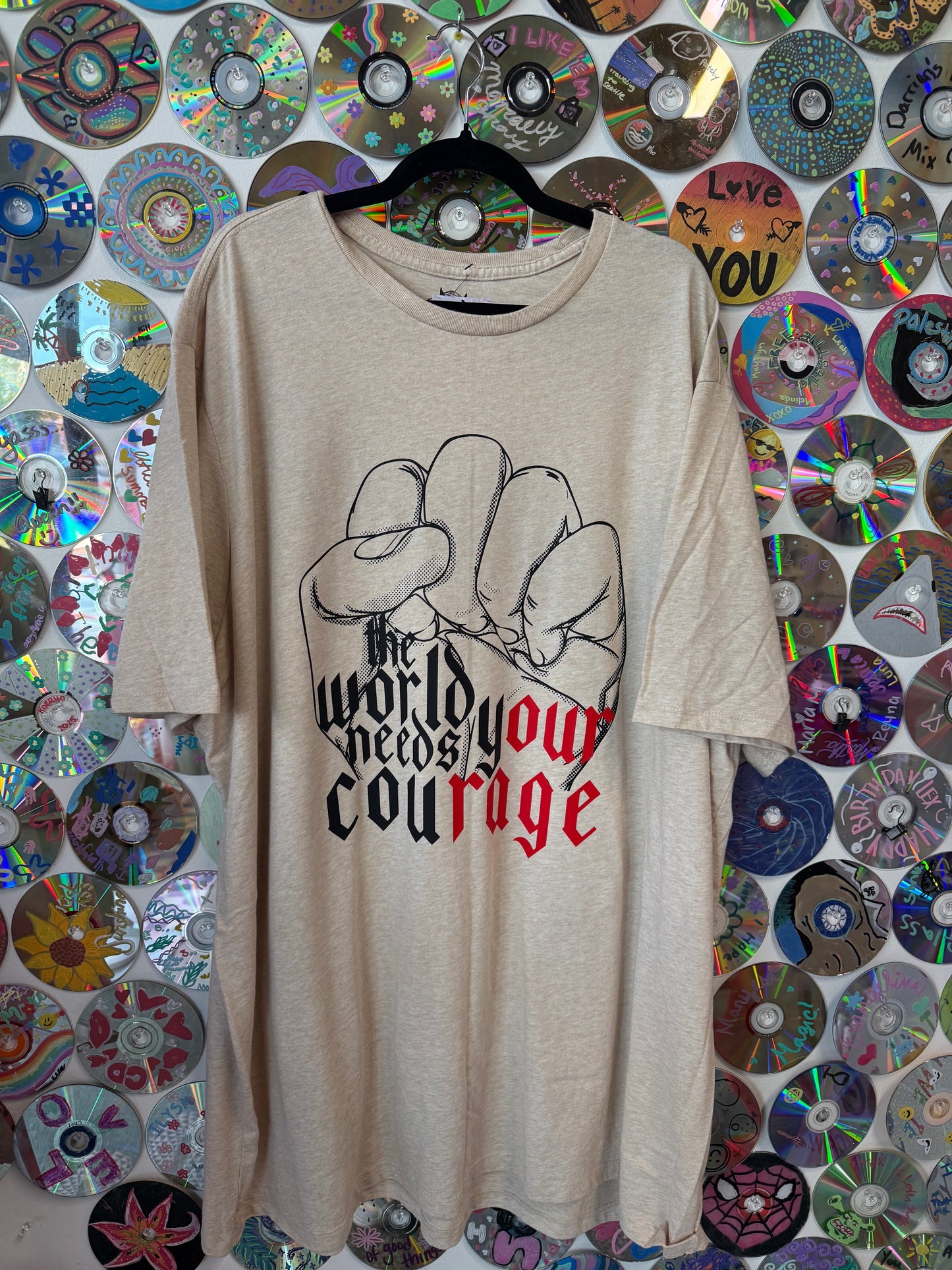#230 - The World Needs Your Courage T-shirt - 4XL