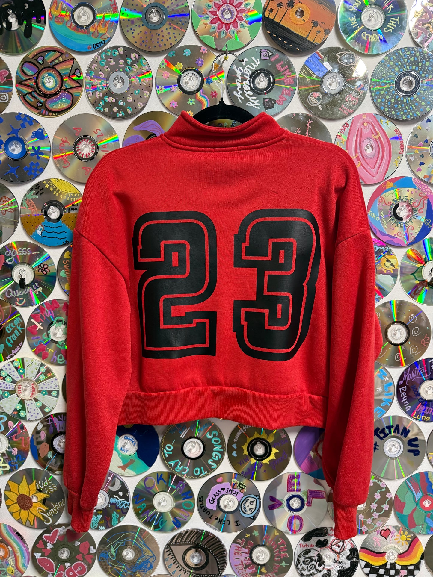 #31 - Chicago Bulls Crop 1/2 Zip Sweatshirt