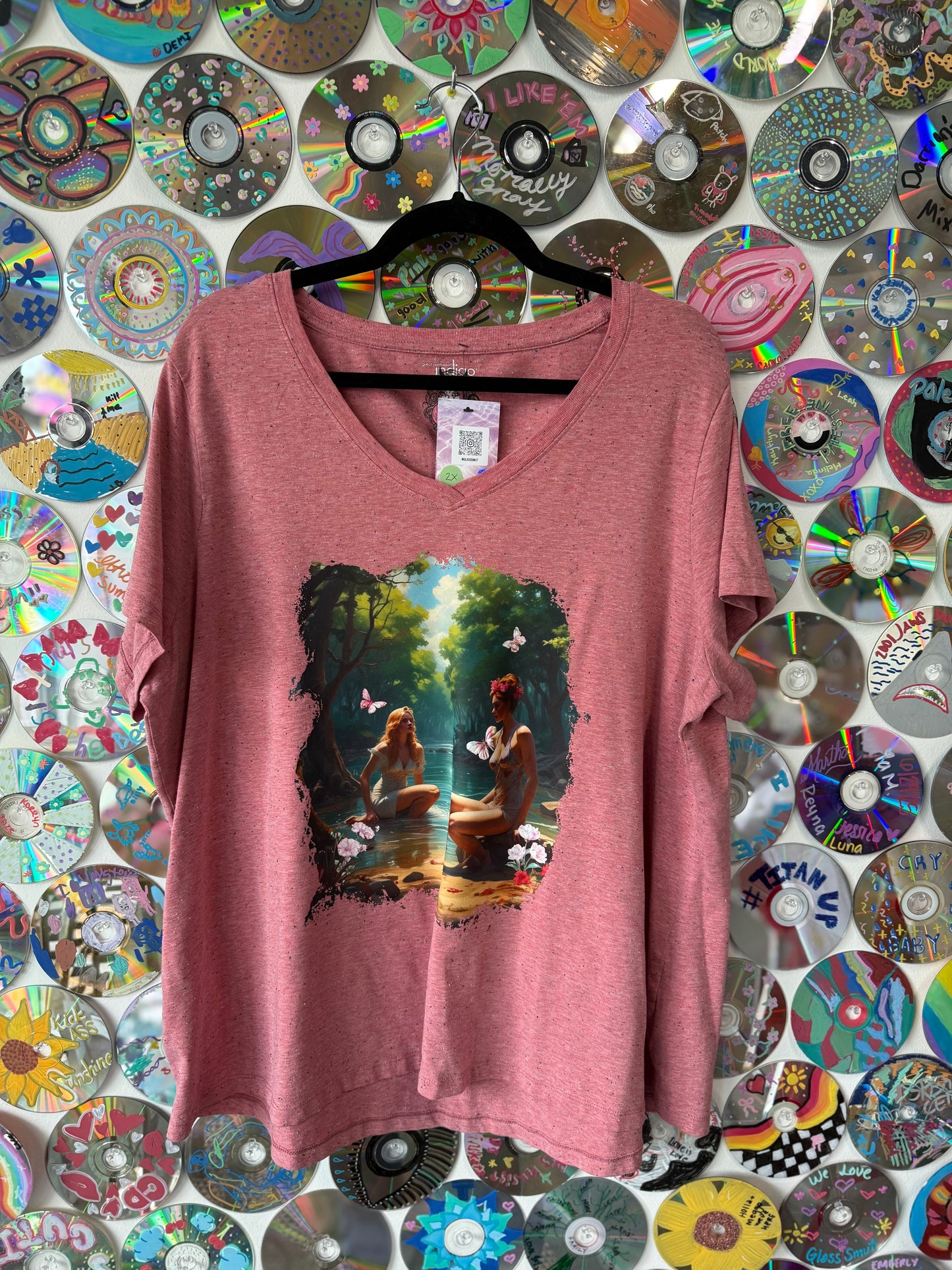 #116 - The Garden Pink Heathered V-neck - 2XL