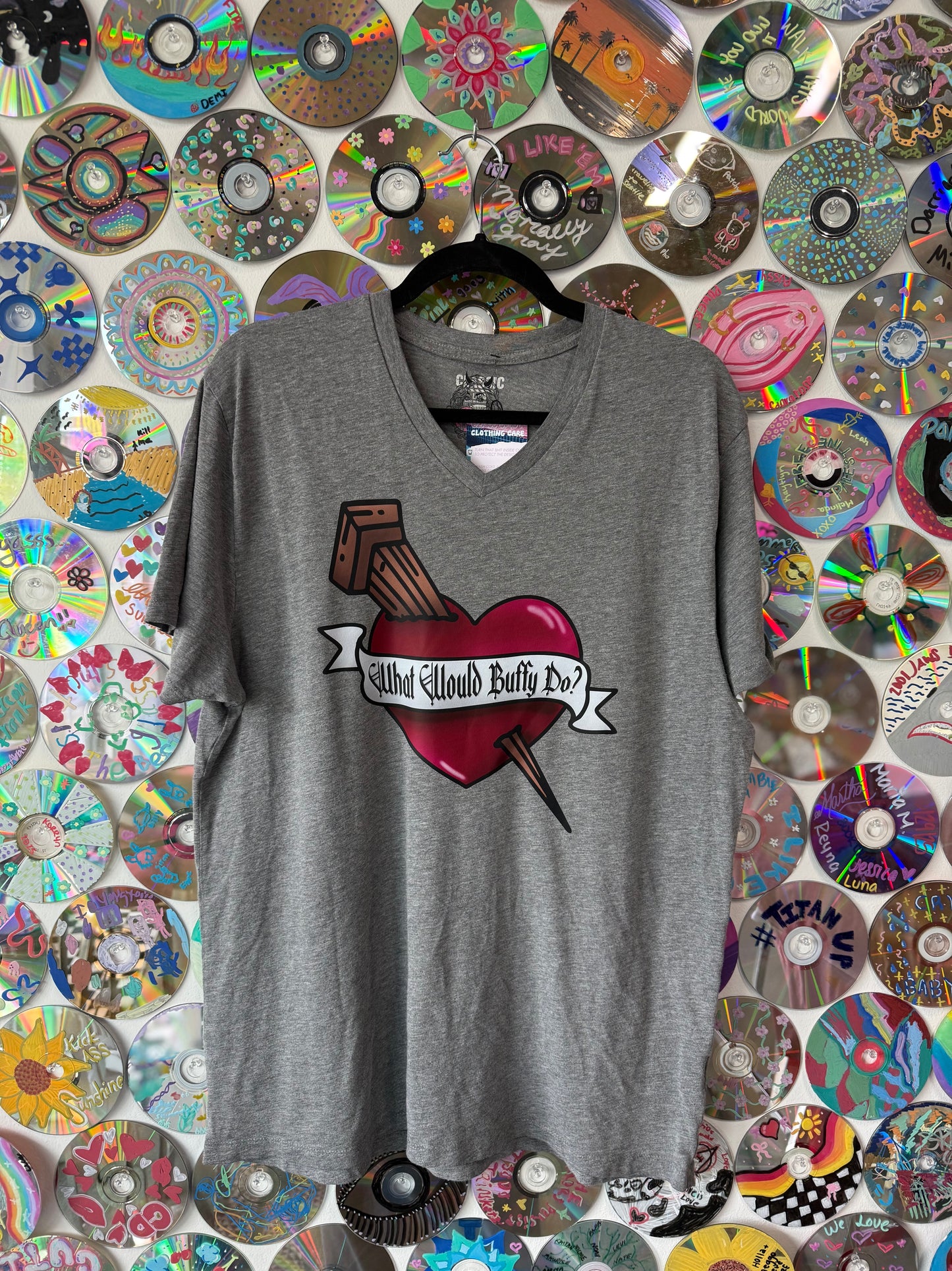 #115 - What Would Buffy Do? V-neck - L