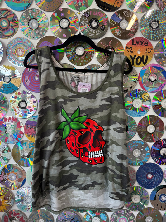 #216 - Strawberry Skull Camo Tanktop - XXL