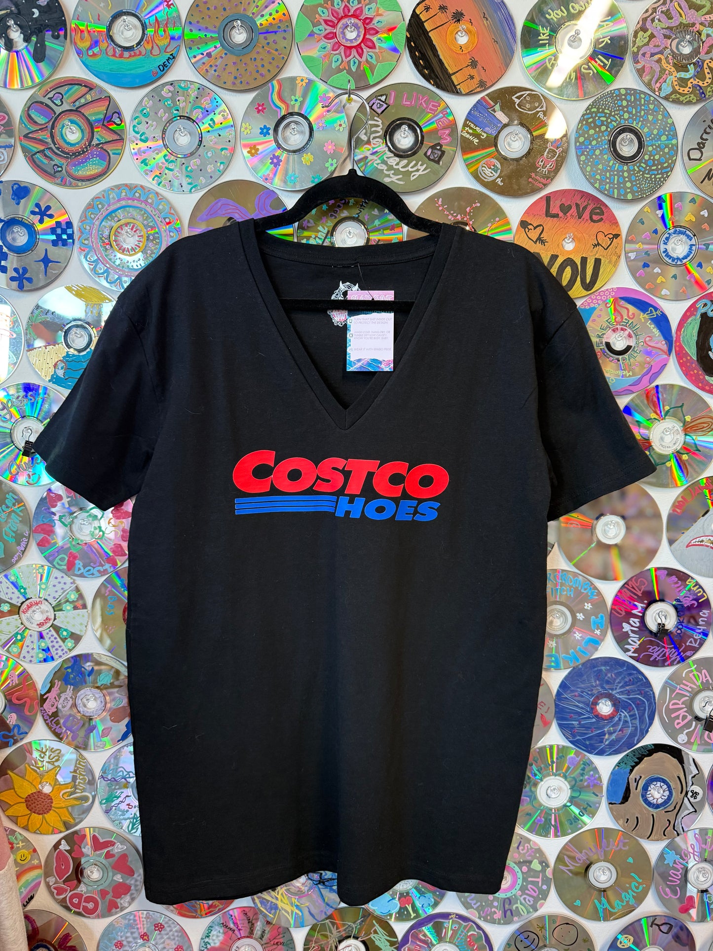 #227 - Costco Hoes T-shirt - L