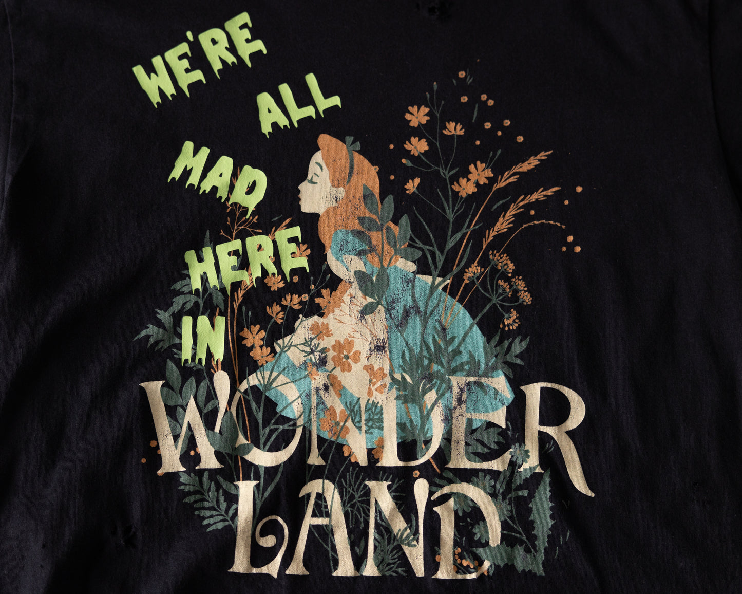 #77 - Alice in Wonderland Tee - XS