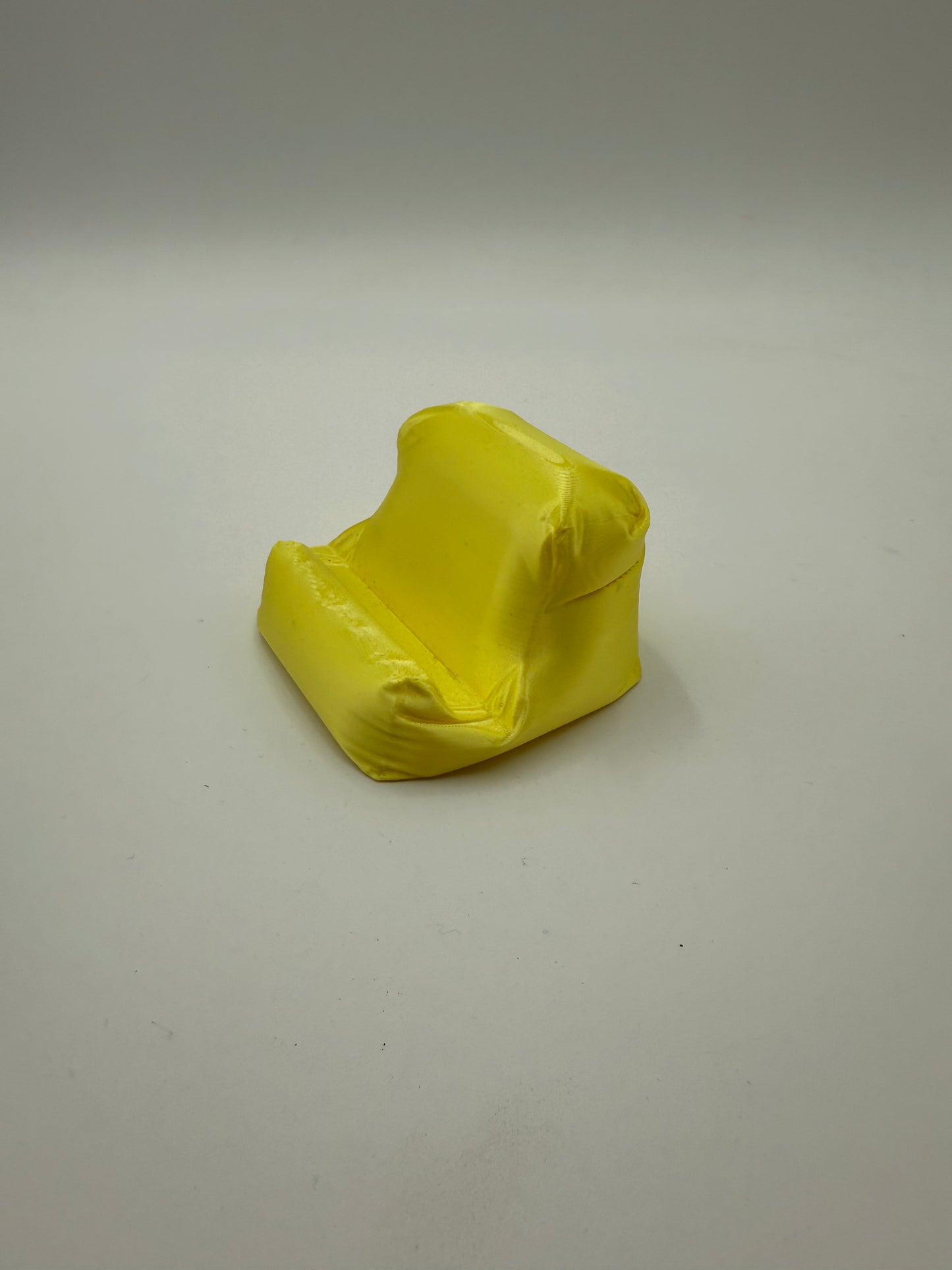 Cozy Dock Phone Stand