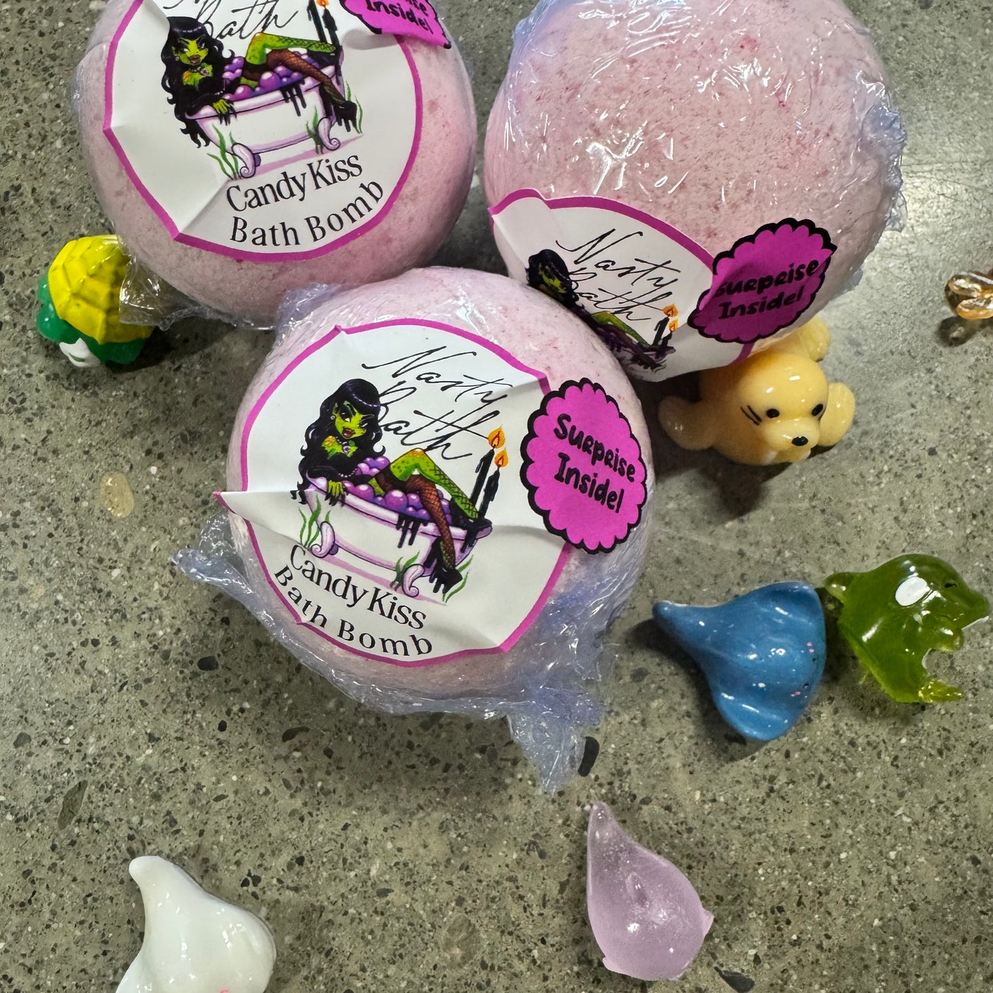 Surprise Inside Bath Bombs