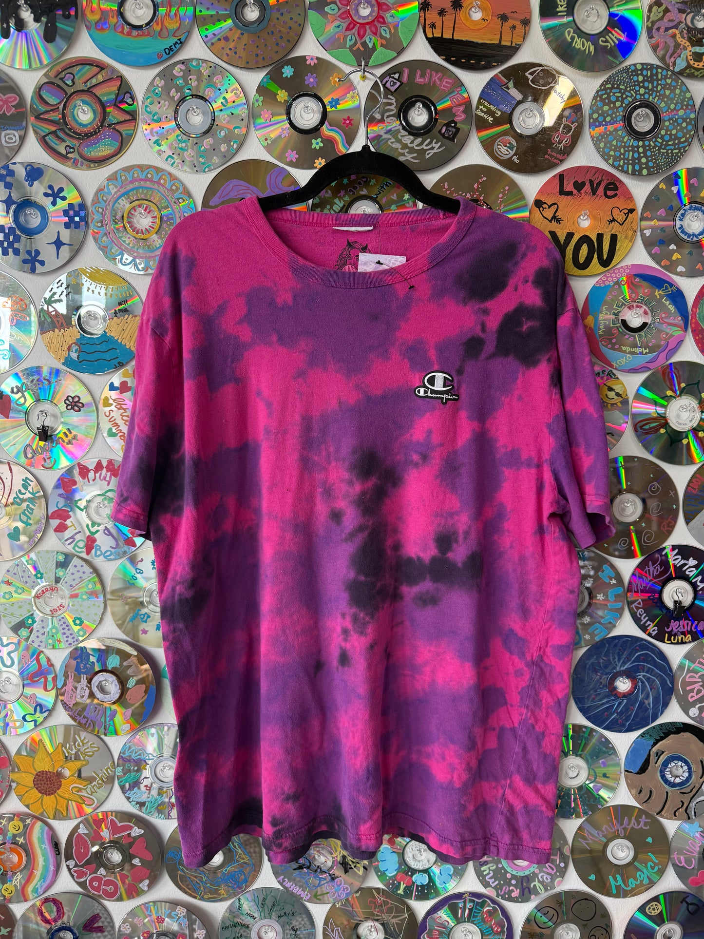 #199 - Anti-Love Love Club tye dye t-shirt - L