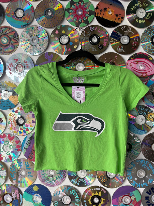 #999 - "12" Seahawks Crop V-neck T-shirt - S