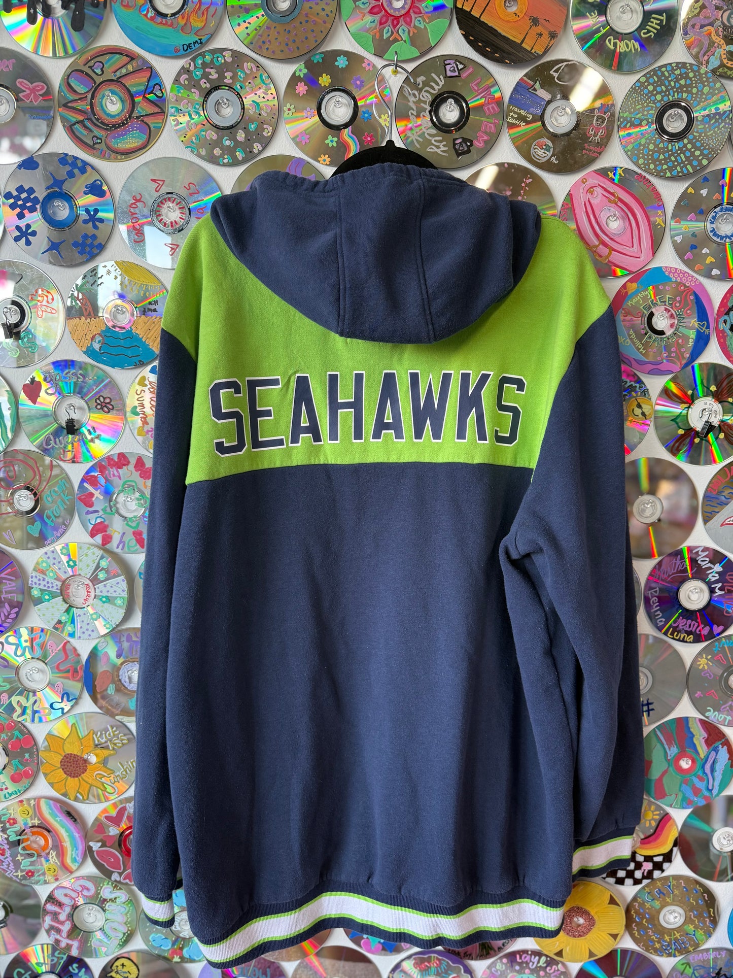 #16 - Seattle Seahawks Hoodie - 2XL