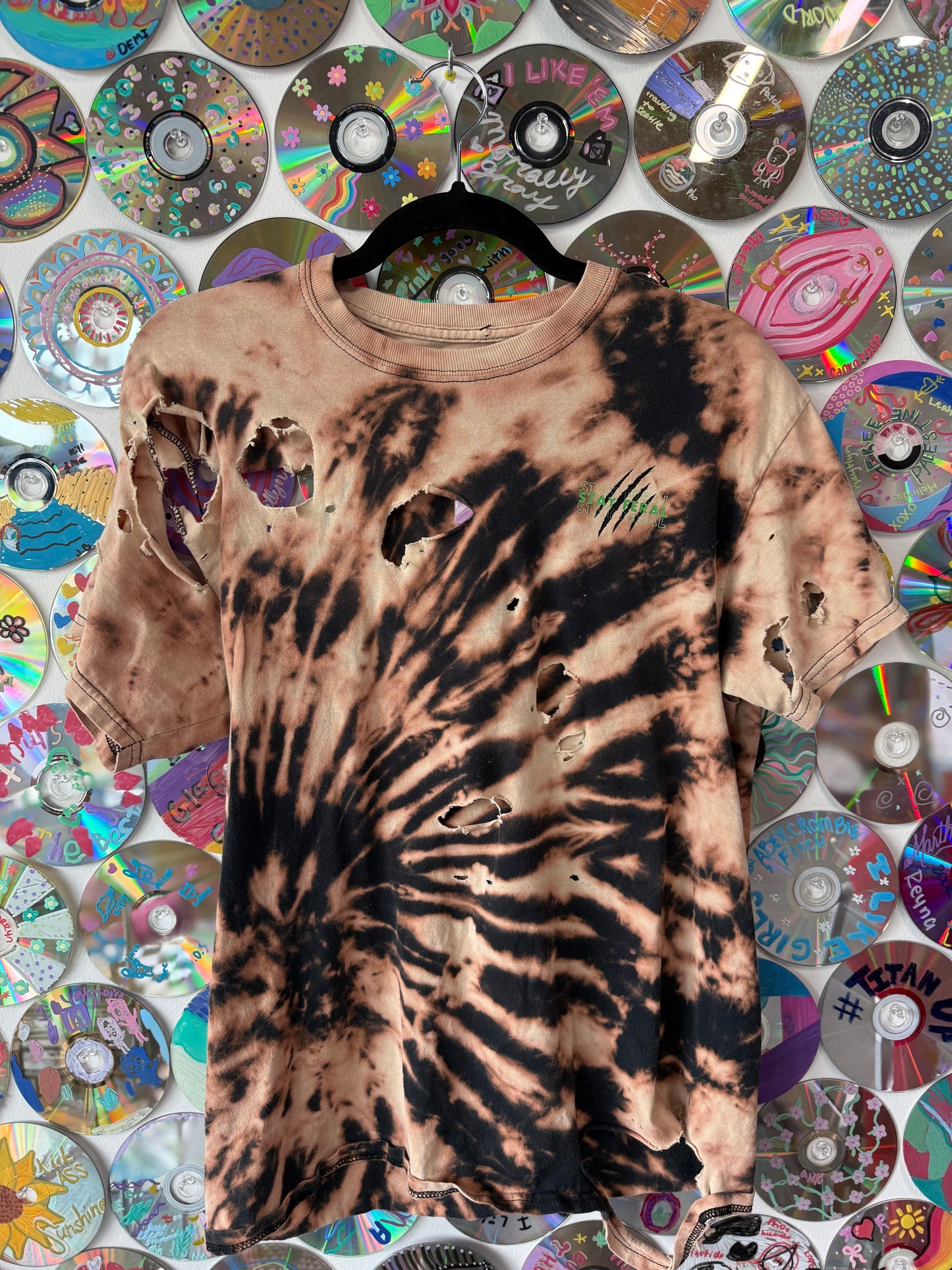 #125 - Stay Feral Acid Distressed T-shirt - M